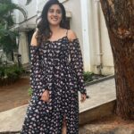 Dhanya Balakrishna Instagram - A little contour and a lot of confidence 😃😘❤️🤩🥳😁 happy Monday! Let’s hustle !!!