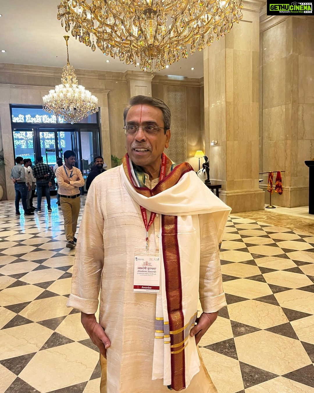 Dhanya Balakrishna Instagram - Moments of glory! 🤩💫😀✨#sangeetnatakakademi