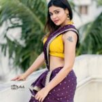 Dharsha Gupta Instagram – 💛💜மனம் அழகானால் வாழ்க்கையும் பூவனமாகும்💜💛
💛💜Happy Sunday💜💛
Saree & Blouse – @selaiyum_ravikaiyum
Earring & Bangle – @thegarnet.in
Pic- @sathish_photography49