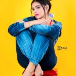 Dharsha Gupta Instagram - 💛💙lolli lolli lolli💙💛 M&H- @murugeshmakeup_hair Pic- @sathish_photography49 Studio - @abc_photostudio
