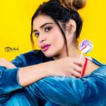 Dharsha Gupta Instagram - 💛💙lolli lolli lolli💙💛 M&H- @murugeshmakeup_hair Pic- @sathish_photography49 Studio - @abc_photostudio