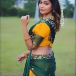 Dharsha Gupta Instagram - 🪔இந்த திருநாள் அனைவருக்கும் உடல்நலத்தையும், மகிழ்ச்சியையும் தரட்டும். கடினமாக உழைத்து வரும் நமது விவசாய பெருங்குடி மக்களின் வாழ்வில் வளத்தை கொண்டு வந்து சேர்க்கட்டும். இனிய பொங்கல் வாழ்த்துக்கள்🪔 🪔En chella kutties ellarukum itha pongal, aaaaahhhhh......🪔 Makeup- @abi_makeup_artist Hairstylist- @sri_bridal_artistry Costume- @aks_le_couturier Jewelry- @rani_bridals_coimbatore Video- @oldtown_weddings Location & Cow- @theespottclub