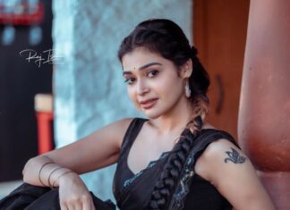 Dharsha Gupta Instagram - 🖤கருப்பின் மந்திரமும் மாயமும் என்னை வியக்கத் தவறுவதில்லை🖤 🖤Happy Weekend🖤 Hairstyle- @sri_bridal_artistry Costume- @sudhassignaturestudio Pic- @raj_isaac_photography Location- @sodcoimbatore Coimbatore, Tamil Nadu