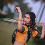 Dharsha Gupta Instagram - 🪔அன்பு பொங்க ஆசை பொங்க இன்பம் பொங்க இனிமை பொங்க என்றும் உங்கள் வீட்டில் மகிழ்ச்சி பொங்க பொங்கலோ பொங்கல் வாழ்த்துக்கள்🪔 Makeup- @abi_makeup_artist Hairstylist- @sri_bridal_artistry Costume- @aks_le_couturier Jewelry- @rani_bridals_coimbatore Pic- @oldtown_weddings Pic edit- @thejan__ Location- @theespottclub