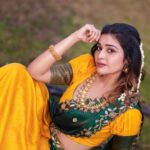 Dharsha Gupta Instagram - 🪔அன்பு பொங்க ஆசை பொங்க இன்பம் பொங்க இனிமை பொங்க என்றும் உங்கள் வீட்டில் மகிழ்ச்சி பொங்க பொங்கலோ பொங்கல் வாழ்த்துக்கள்🪔 Makeup- @abi_makeup_artist Hairstylist- @sri_bridal_artistry Costume- @aks_le_couturier Jewelry- @rani_bridals_coimbatore Pic- @oldtown_weddings Pic edit- @thejan__ Location- @theespottclub