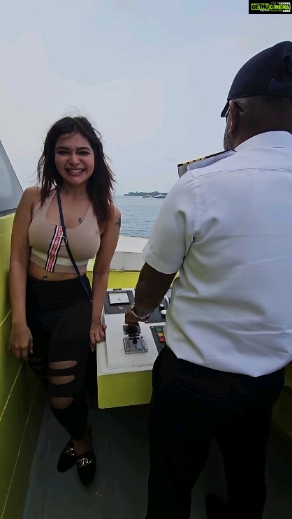 Dharsha Gupta Instagram - 🚢 Naanum epdiyoooo kappal @gonautika_official ottiten pa, thanku namma tamil nadu captain ji🚢 Thanku @touronholidays @experienceandamans Havelock Island , Andaman and Nicobar Islands, India