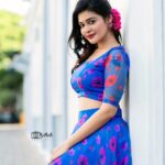 Dharsha Gupta Instagram – 💙🩷மகிழ்ச்சியான முகம்தான், எப்போதுமே அழகான முகம்🩷💙
M&H- @vinotha_makeupartist 
Costume- @envyra_fashion_designer 
Pic- @sathish_photography49 French Colony Pondicherry