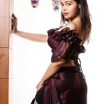 Dharsha Gupta Instagram - 🤎நம்பிக்கையே நீங்கள் அணியக்கூடிய சிறந்த ஆடை🤎 Costume- @unikpondicherry Styled by - @lekas_beauty_care Pic- @photokadai