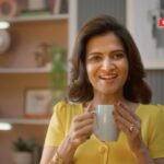 Dhivyadharshini Instagram – Why just drink coffee when you can eat it too? Indulge in a melt-in-your-mouth coffee experience with Britannia BisCafe – the perfect thin, crispy, and light biscuit – the coffee that you can snack on! 

#BritanniaBisCafe #ItsYourCoffeeBiscuit