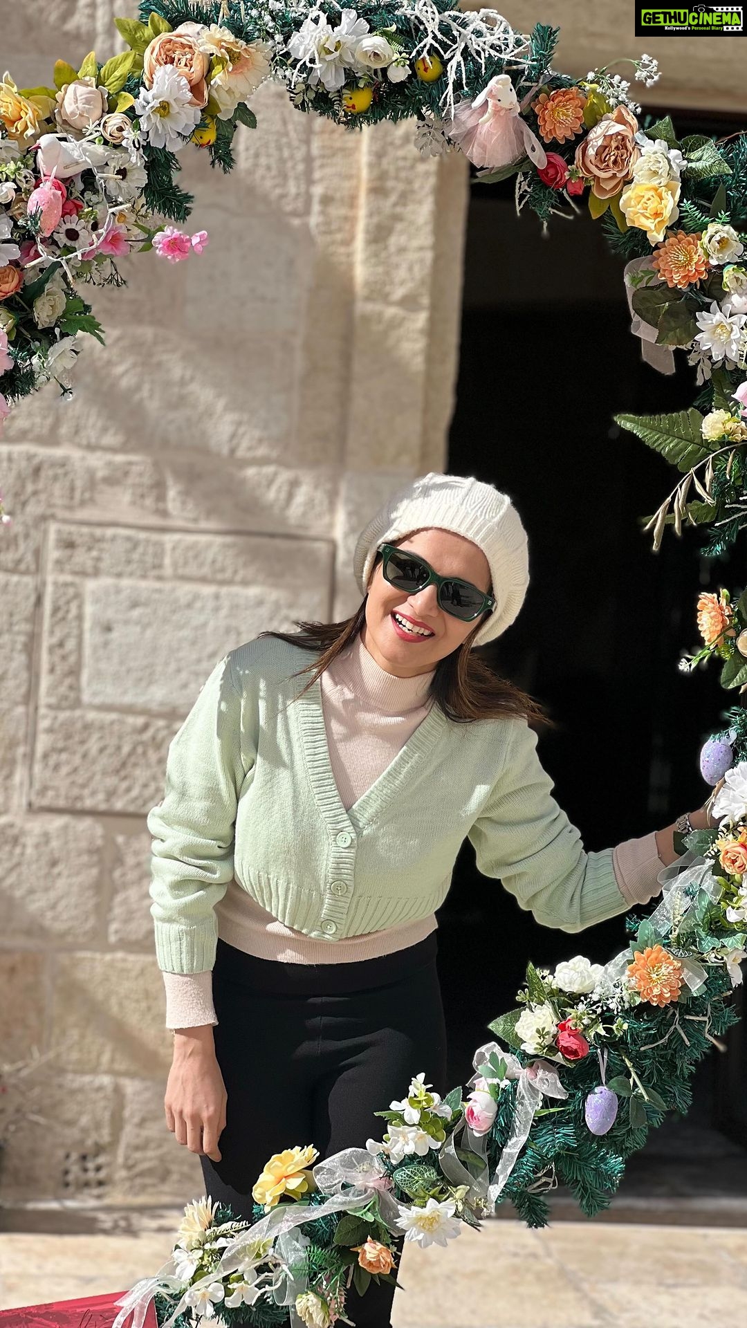 Dhivyadharshini Instagram - Felt cute so posted might delete later π A tiny bit of the beautiful #polignanoamare , lovely town in Italy. Carefully curated for @gtholidays.in clients π #ddneelakandan #dhivyadharshini #gtholidays #italy #ddholidays #travel #tourism