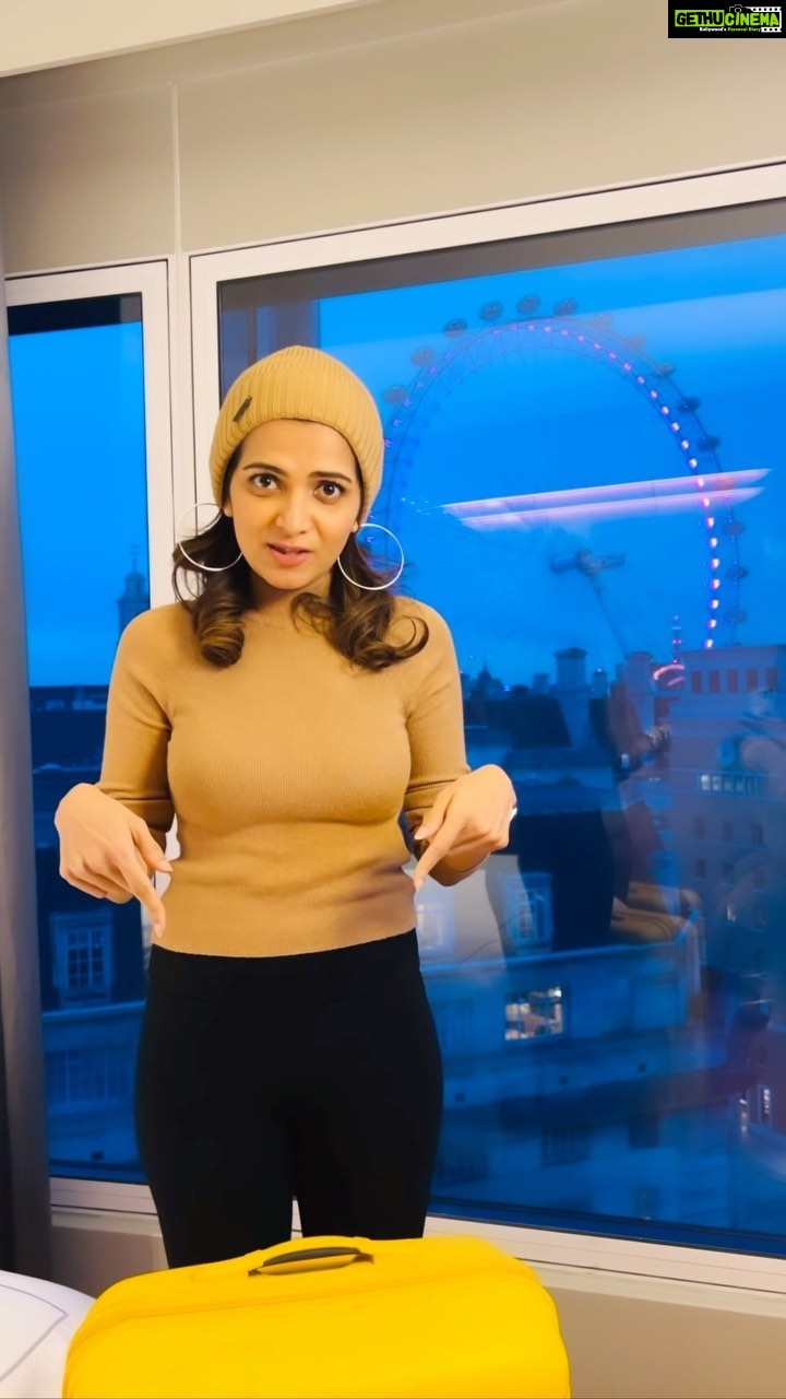 Dhivyadharshini Instagram - Welcome back baby #ddstyles la High on U1 Europe tour costumes for youuuuuu, if ur a party goer or stage performer this might help❤️ pls pathutu solunga how u liked it Also thank you Oberhausen Paris London audience for coming n making it a surreal experience for us, thnk you from the bottom of my heart #ddstyles #ddneelakandan #dhivyadharshini #ddreels #highonyuvanthings #stageperformance #styling #bling #fashion Park Plaza Westminster Bridge London