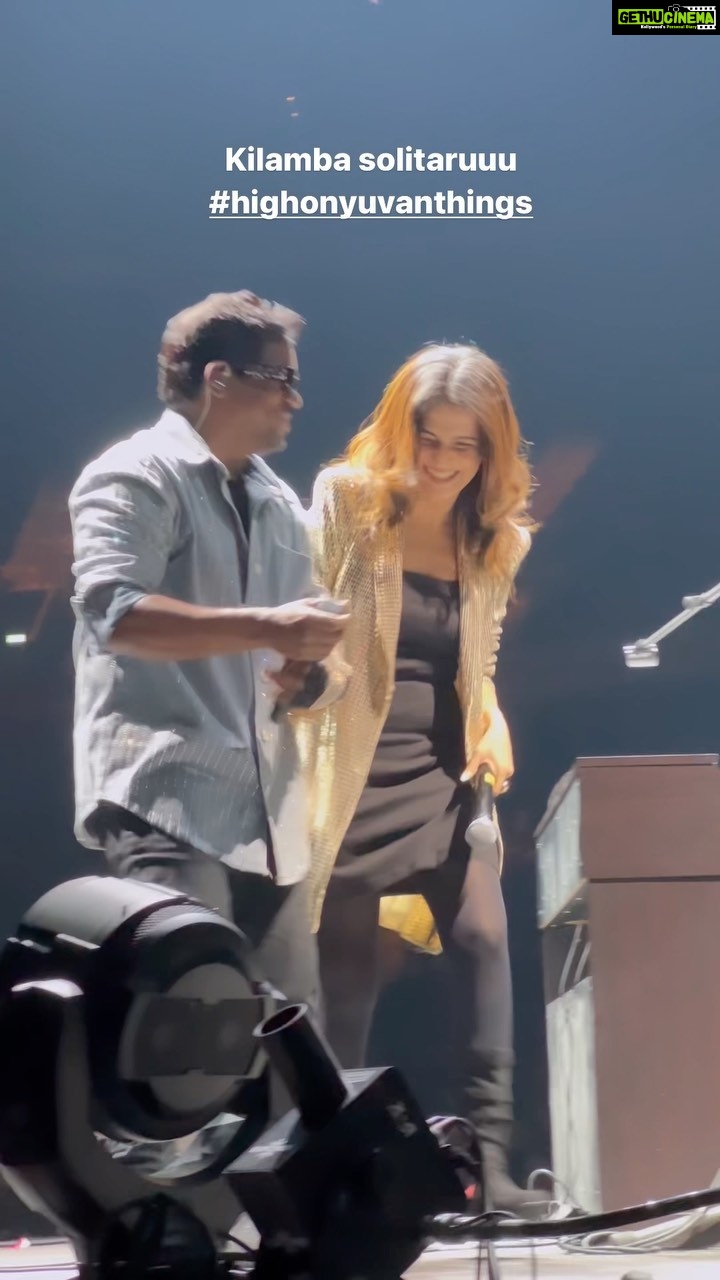 Dhivyadharshini Instagram - Simply it was HIGHONYUVAN jus #highonyuvanthings Germany you were full of love And all this happend because of one name KING YUVAN decades of glory, 100s of chartbuster stories later this happens even today @itsyuvan Thnks again Yuvan my brother for loving n respecting me like family alwys by you ❤️ @zafroonnizar ji show Zia this one and awesome styling once again that blue shirt ❤️ #ddneelakandan #dhivyadharshini #ddreels #ddstyles #yuvan #highoneyuvan Oberhausen, Germany