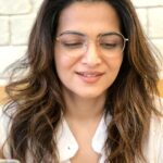 Dhivyadharshini Instagram - Beware these glasses can see through 🐂💩