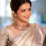 Dhivyadharshini Instagram - Ponniyin Selvan 2 audio launch look Thnk you God 🧿 Thnks @lyca_productions Subash anna @madrastalkies Mani sir and @suntv for this opportunity Some spl pics coming soon 🥹 Styling @shakthi_pradeep superb shakthi 🤗 Nose stud @bronzerbridaljewellery Bangles @fineshinejewels Make up @makeupibrahim Hair @hairstylists_vijayaraghavan Stunning photos @camerasenthil sir #ddstyles #ddneelakandan #ps2 #styling #saree #silksaree #fashion