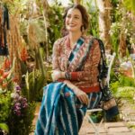 Dia Mirza Instagram - “The Earth is what we all have in common.” Our only home. To be loved, protected and respected. Celebrate Earth day each day like the 7 colours of the rainbow 🌈 🌏💙 Do your bit today for a better future with @taavifrommyntra 🙌🏼 #EarthDay #Taavi #SustainableClothing #SustainableLiving