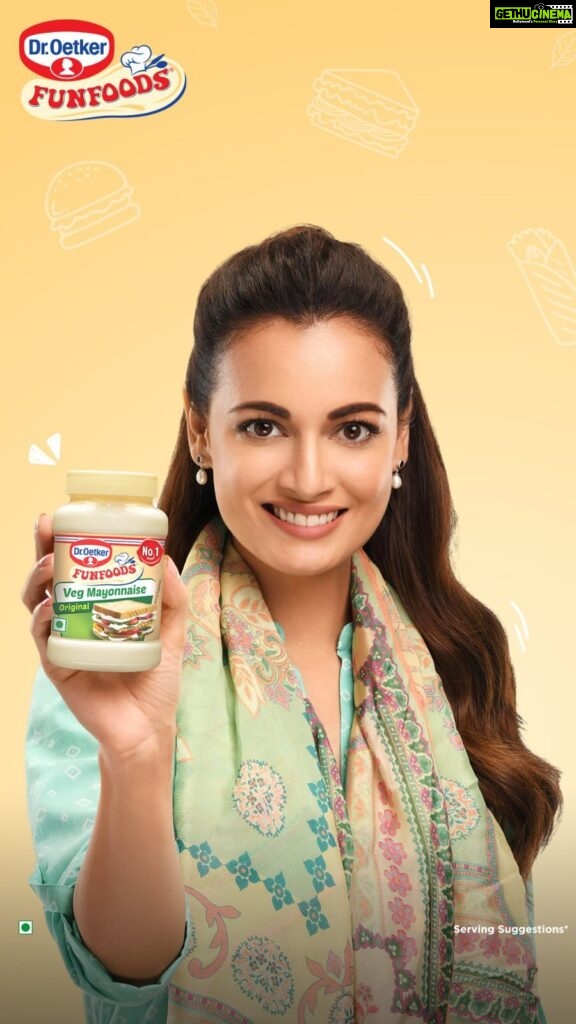 Dia Mirza Instagram - Cooking #tasty food that makes everyone happy? It can be challenging at times, but fret not @dr.oetkerindia comes to my rescue with their creammmmy Veg Mayonnaise. Catch me on your TV screens with Dr. Oetker FunFoods, where I make extra creamy dishes that nobody can stop eating, even Mother-in-laws 😉 So, get your hands on #DrOetker FunFoods Veg Mayonnaise and try the creammmmy mayo today!! #Ad