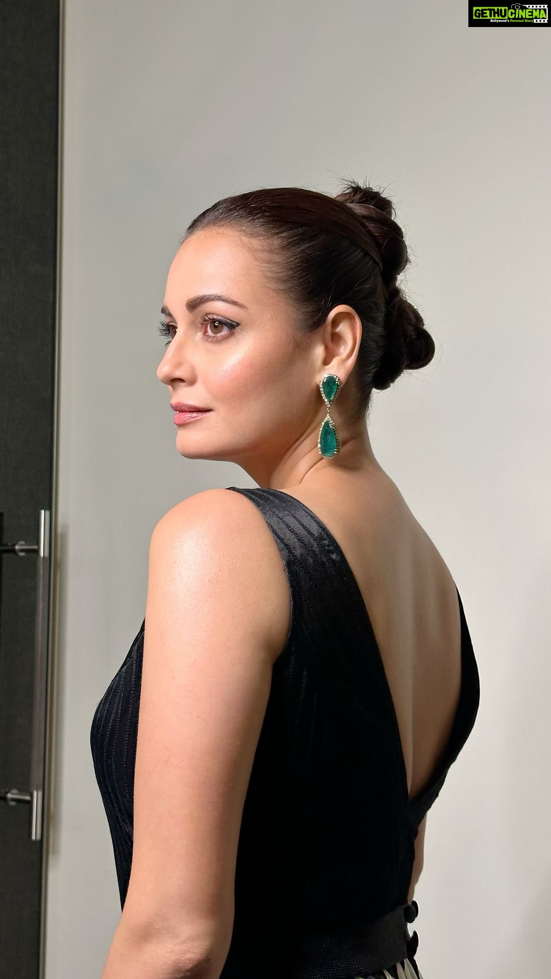 Dia Mirza Instagram - Such an honour wearing a hand-crafted & hand-embroidered achromatic custom Ka-Sha @ka_sha_india dress, made in mashru silk and cotton. With geometric applique surface patterns and mirror embroidery, the gown was made in 360 hours by three master artisans. The applique patterns are cut in way to create minimal wastage and they eventually find their way back into different pieces that they make. Ka-Sha uses clothing as a medium to celebrate hand-crafts. They view their work as a celebration of life and people, stories, journeys and perspectives are at the core of their inspiration. Their clothing prides itself in its quality and processes, mindful of the maker and the wearer. Thank you for making this one so special team @ka_sha_india β€οΈππ»π #CircularFashion #SlowFashion #SustainableLiving #SustainableStyle #HandcraftedInIndia #SDGs #GlobalGoals #VocalForLocal #SDS#GsAtIIFA2023 Earrings by @khannajewellerskj Styled by @theiatekchandaney MUH @shraddhamishra8 Photos by @bobbysahotra Managed by @shruti8711 @exceedentertainment W Abu Dhabi β Yas Island
