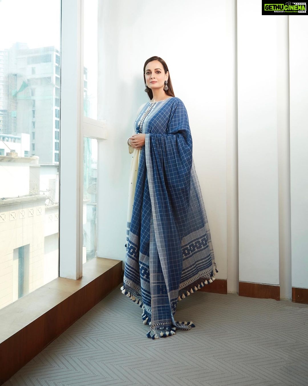 Dia Mirza Instagram - #BheedInCinemasMarch24 Promotions for #Bheed in this beautiful handcrafted @anitadongre #grassroots outfit π The Bhujodi weave is a time-honoured technique displayed beautifully on the Soha kurta set. With its intricate thread accents, it's the most elegant way to enhance your celebrations. And it has pockets π Styled by @theiatekchandaney MUH by @shraddhamishra8 Photos by @shivamguptaphotography Managed by @shruti8711 @exceedentertainment India
