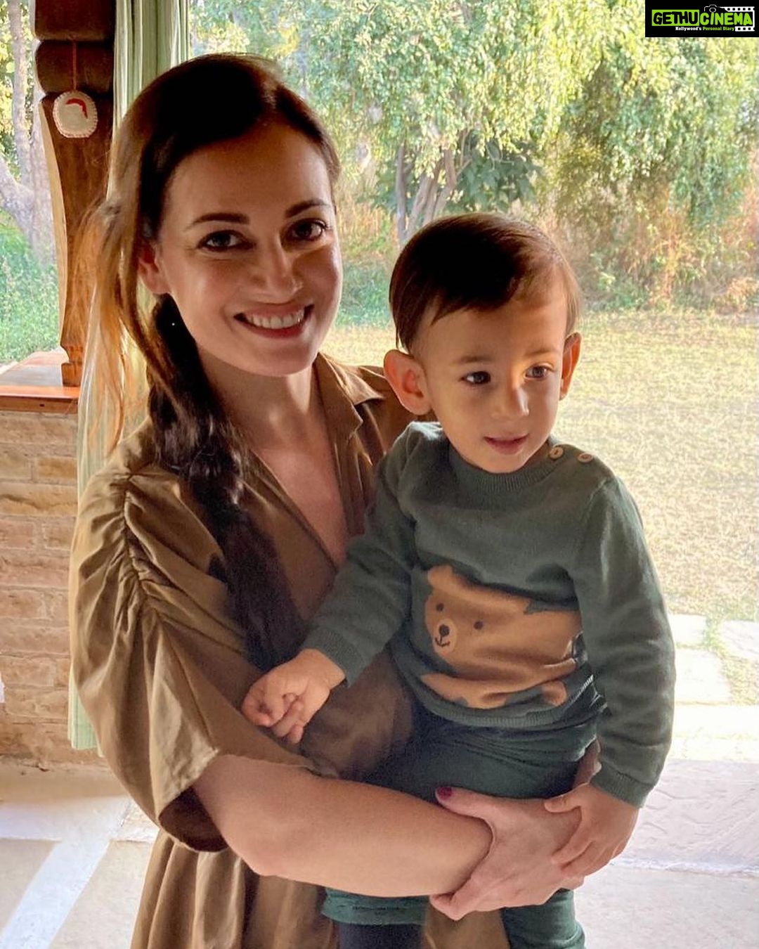 Dia Mirza Instagram - Part 1: We couldnβt have asked for a better year end! Going into the wild with those i love the most. Best best best time. Thank you Joanna and Raghu for giving us a memorable time in the wild @saraiattoria ππ―π³ We carry back with us deep and abiding impressions. The kids had the time of their lives! We will keep coming back π³π¦π Thank you #2022! You were kind and generous ππ»π» #InToTheWild #ForNature #LastPostOf2022 #SunsetKeDiVane @vaibhav.rekhi @deepamirza @theiatekchandaney @many_mumbais The Sarai at Toria