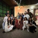 Dia Mirza Instagram - So grateful for all the Santa’s in our life 🎅🏾🤗❤️🎄 Merry Christmas everyone! With all our love from ours to yours. Wish you love, light and boundless joy! #SunsetKeDivane @vaibhav.rekhi Mumbai, Maharashtra