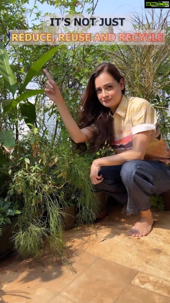 Dia Mirza Instagram - When it comes to living more sustainably we need to know this - reduce, reuse, recycle and repair ✅🌏 The soles of my gold heels are flaking (mumbai weather) so i’m sending them off to the mochi (cobbler) to get them repaired. What do you repair? Tell me in the comments 🙌🏼🐯 #SustainableLiving #SDGs #ForPlanetForPeople #MinimalLiving #LIFE India