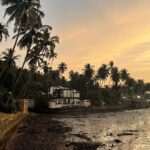Dia Mirza Instagram - Monday mood ☀️💛🌻 #TakeMeBack @vaibhav.rekhi #SunsetKeDiVane Goa