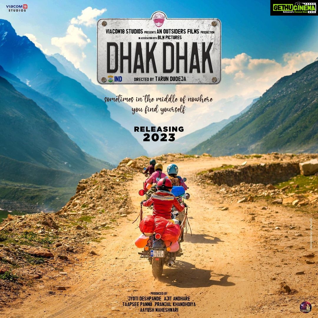 Dia Mirza Instagram - Can. Not. Wait. ๐๏ธ๐ฆ๐๐งก 4 women. 4 bikes. 1 epic journey. #DhakDhak releasing in 2023 ๐ซ #RatnaPathakShah @fatimasanashaikh @sanjanasanghi96 @taapsee #JyotiDeshpande @ajit_andhare @pranjalnk @aayush_blm @dudeja_sahaab @parijat_joshi @viacom18studios #OutsidersFilms @blmpictures India