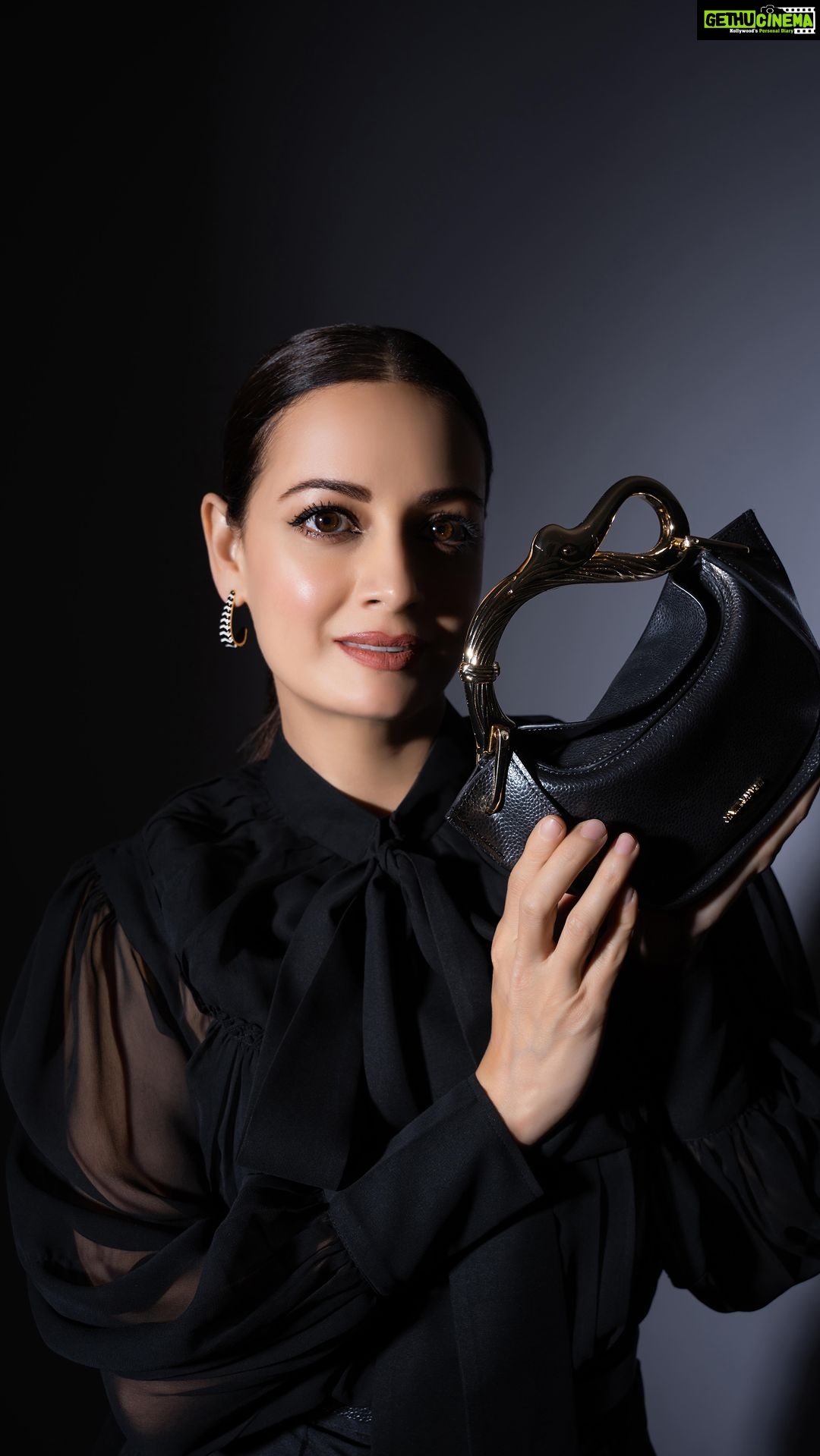 Dia Mirza Instagram - Thank you @elleindia for the kind recognition as #LeaderOfChange at the #ElleSustainabilityAwards2023 ππ»ππ Absolutely love the handcrafted trophy designed for reuse by @botanical_bias. Well done on putting together a truly sustainable evening and recognising so many wonderful individuals and organisations @aineenizamiahmedi ππΌ Making conscious choices each day for planet and people has to become a way of life. And that is what leading a #Sustainable life means. Letβs ask ourselves before we use anything, eat anything, wear anything - is this healthy for people and the planet? Grateful for the opportunity to highlight a brand that defies the normal convention of pattern making, deexifying the man or woman, making it a unique conscious luxury brand @rishtabyarjunsaluja π― Accessorised this look with a classic black bag and belt crafted from mirium a plant based plastic free material from @anitadongre π And the earrings by @isharya are made from Tagus an animal friendly vegetarian Ivory and enamel. Styled by my biggest strength and comrade @theiatekchandaney π Make up and hair by my magic maker @shraddhamishra8 π§πΎ Photos and video by @daksh_hemdev π« Creatives by my sister @freishia π¦ #ConsciousFashion #ClimateAction #SDGs #ForPeopleForPlanet #ForNature #Sustainability