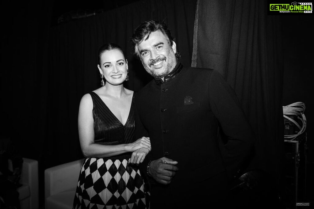 Dia Mirza Instagram - On popular demand from so many of my friends that this photo needs to be a separate post in itself. Such nostalgia to see @diamirzaofficial & @actormaddy together and able to photograph them in one frame. #iifa2023 #backstage #diaMirza #madhavan #rhtdm #nostalgia #bollywood #zarazara Yas Island, Abu Dhabi