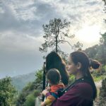 Dia Mirza Instagram - We spent the last few days in #Landour taking walks in the forest, listening to the stridulation of cicadas, watching birds, monkeys and learning about flora and fauna with @purisahib 😍🦋💙🕊️🌏 The kids had such an amazing time!!! Nothing feels better than being in nature. #SummerHolidays done right ✅ Thank you @the_fern_cottage @purisahib and @piyukapoor for the magic 🌟 #SunsetKeDiVane @vaibhav.rekhi Landour, Mussoorie