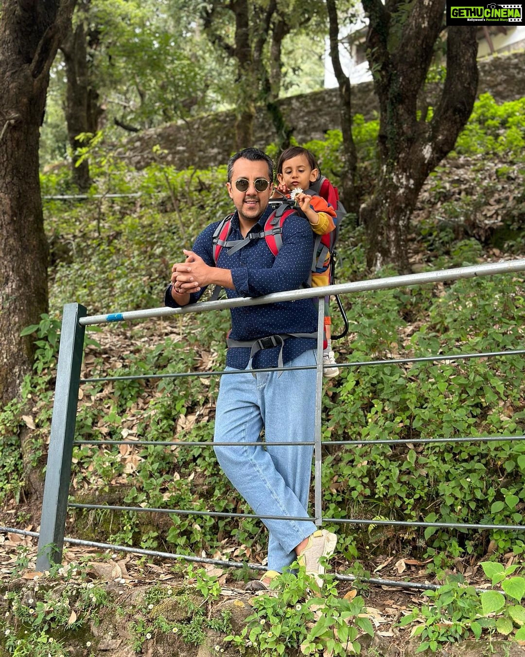 Dia Mirza Instagram - We spent the last few days in #Landour taking walks in the forest, listening to the stridulation of cicadas, watching birds, monkeys and learning about flora and fauna with @purisahib ππ¦πποΈπ The kids had such an amazing time!!! Nothing feels better than being in nature. #SummerHolidays done right β
Thank you @the_fern_cottage @purisahib and @piyukapoor for the magic π #SunsetKeDiVane @vaibhav.rekhi Landour, Mussoorie
