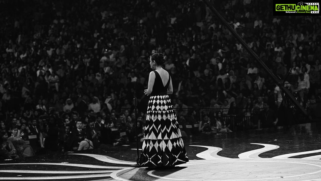 Dia Mirza Instagram - This #IIFA2023 was an important one. It marked the partnership between @uninindia @unep and @iifa to take the message of the #SustainableDevelopmentGoals and #BeatPlasticPollution to the film fraternity and all the lovers of Indian Cinema. By leveraging the twin engines of creativity and arts, we can inspire collective action for the Sustainable Development Goals. @iifa provided us the platform to speak and engage with people from all walks of life. To help each person understand that we are in the midst of a triple planetary crisis of #ClimateChange, #BiodiversityLoss and #Pollution. This impacts the lives of all people, everywhere. But most importantly it impacts the health and well being of our children. The #SDGs are a to do list for the world and each of us to rebuild a world that is free of pollution, a world that is healthy, peaceful and equal for all people. It was an honour and privilege to talk about the #GlobalGoals #SDGs at #IIFA2023 ππ» If all of us can take active part in championing at least one goal we can truly make a difference. Image 1 and 6 courtesy @iifa Black and White Images by @khamkhaphotoartist who captured these moments on stage while I delivered this speech ππ»π #ForPeopleForPlanet #BeatPlasticPollution #ForNature #LIFE #SDGsAtIIFA2023 @timmins.andre @virafsarkari @sabbas_joseph Yas Arena, Yas Island, Abu Dhabi