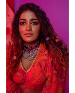 Dimple Hayathi Instagram - Red rose 🌹 #dimplehayathi