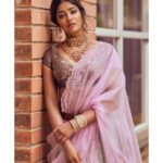 Dimple Hayathi Instagram - Cover page shoot for @varaabyskmagzine On cover charming star @dimplehayathi Publisher, Editor-in-chief, makeup, styling & concept @itsmesangeethakailash Photography @sandeep.mv @_Sunburstt_ Label : houseofthreestudio Designer : @sounaksenbarat @houseofthreestudio Venue @royalorchidbangalore Jewellery @amrapalijewels & @velvetboxby Video @darnish_ramesh & @frankchise Team: @kiran_chm #dimplehayathi #Sunburstt #Sandeepmv #PortraitsbySMV #varaabyskmagzine #Khiladi #atarangire #houseofthreestudio #profoto #sonyalphain #betterwhenyoutether Hotel Royal Orchid, Bangalore