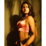 Dimple Hayathi Instagram - Jisne Dard chupana seekh liya, usne jeena seekh liya. #dimplehayathi