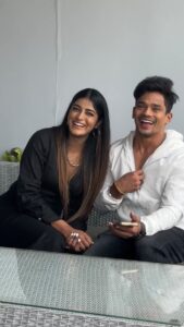Dimple Hayathi Instagram - She is cute @dimplehayathi 🫶 Question ela undi friends 😁😅 Hyderabad