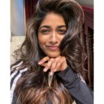 Dimple Hayathi Instagram - That happy me .. you guys are dream @dessangeindia . #dimplehayathi