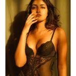 Dimple Hayathi Instagram - I don’t give any reason for anyone to hate me . They create their own little drama out of jealousy. #dimplehayathi #khilladi 📸 : @shaktismaran 💄 : @saikrishnabandari