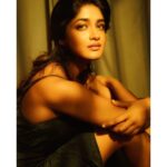 Dimple Hayathi Instagram - I use my conscious intention to manifest my dreams. #dimplehayathi #khiladi Shot 📸 :- @shaktismaran Assisted by 💡:- @vivek_sekharamantri Makeup 💄:- @saikrishnabandari