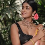 Dimple Hayathi Instagram - Andariki Vijayadasami subhakankshalu .. 🙏 #dimplehayathi