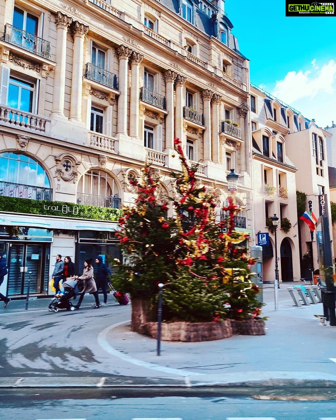 Dimple Hayathi Instagram - These streets that I fell in love with .. Paris, France