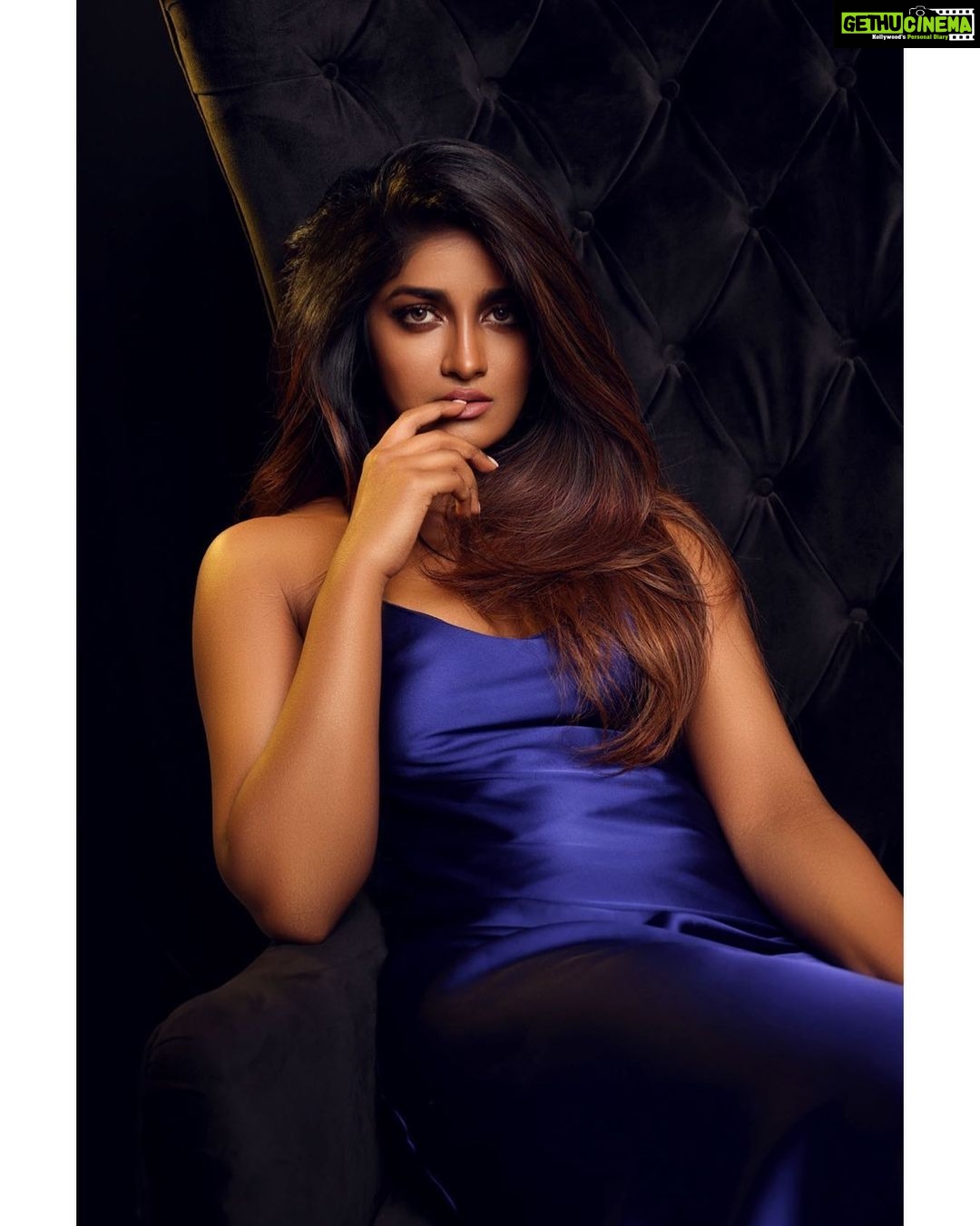 Dimple Hayathi Instagram - This one is my favourite 🤩 . Yes i am the boss . #dimplehayathi