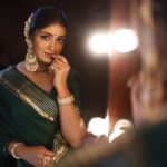 Dimple Hayathi Instagram – Green gold in a green world 🌎 Dreamy @dimplehayathi at the #Ramabanam Trailer Launch event. #RamabanamOnMay5
Stylist: @hersheyy05
Assisted by: @_vyshnavi_hk
Makeup: @aruusmakeup
Hairstylist: @nagukasu
Jewelry: @petalsbyswathi
And @treasureboxoriginals