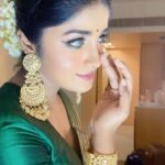 Dimple Hayathi Instagram – #southbeauty @dimplehayathi 
.
.
@visioncelebhub 
@karun9835 
Makeup _ @aruusmakeup 
Hair _ @nagukasu 
Styling _ @hersheyy05 
Asst _ @_vyshnavi_hk 
.
. 
#southmovie #tollywood #southactress #tollywoodactress #teluguactress #southindian #tamilactress #kollywoodactress #tamil #telugu #kollywood #kollywoodactor #tollywoodmovie #explore #southactor #telugusongs #teluguactor #telugucinema #kollywoodcinema #tollywoodactor #telugumovie #chan #maker #pose #tamilactor Rajahmundry