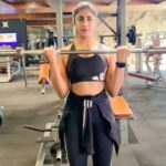 Dimple Hayathi Instagram – Being an actor I have to keep a check on my  physical fitness, and my diet as well. I added pulp brew smoothies to my diet which became an add on to fullfill my daily vitamins , protein and mineral needs.They are  refreshing and natural. Come join me in the pulp brew 21 day fitness challenge now and brew your health with me  and pulp brew- Dimple Hayathi 
#dimplehayathi #pbbc #pulpbrew #brewhealth #dietplan #dietfood #actor #21dayschallenge #smoothiediet #smoothiedetox #myfitnessjourney #weightloss #postpregnancyweightloss #fitness #yoga #yogapractice