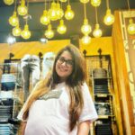 Dipika Kakar Instagram – Light up your life with Smiles❤️❤️❤️