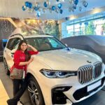 Dipika Kakar Instagram - Taking Our Beast Home!!! Our new BMW X7!!! Alhamdulillah 🤲🏻