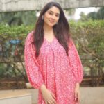 Disha Parmar Instagram - You can call me Daisy 🌸 . . 📸 @iam_rajinamdar