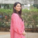 Disha Parmar Instagram - You can call me Daisy 🌸 . . 📸 @iam_rajinamdar