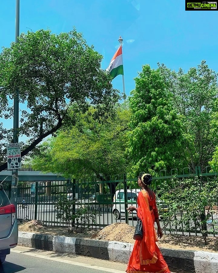 Disha Parmar Instagram - Dilli Darshan! π«Άπ»π«°π»